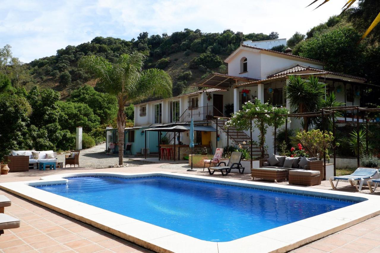 Vegan Guesthouse Finca Pereila Коін Екстер'єр фото