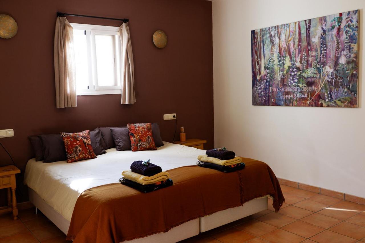 Vegan Guesthouse Finca Pereila Коін Екстер'єр фото